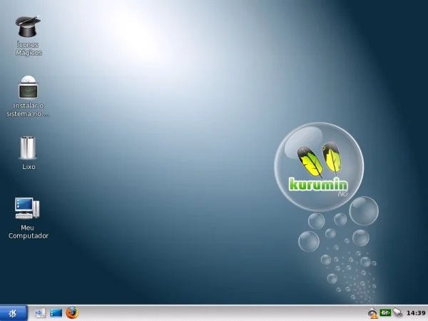 Área de trabalho do Kurumin NG, com o ícone Ícones Mágicos, o instalador e o logo do Kurumin NG numa bolha